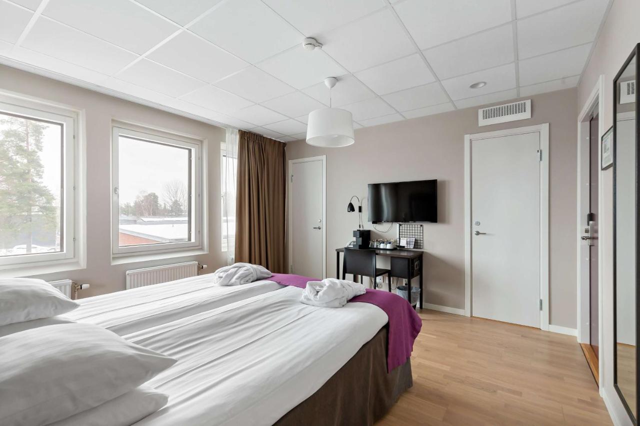 Best Western Plus Park Airport Hotel Arlanda Bagian luar foto