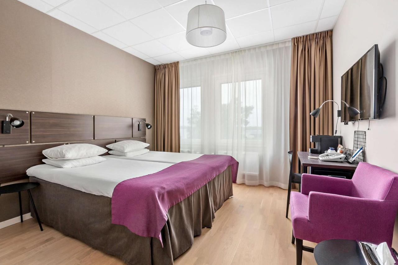 Best Western Plus Park Airport Hotel Arlanda Bagian luar foto