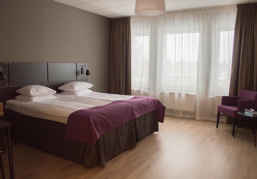 Best Western Plus Park Airport Hotel Arlanda Bagian luar foto